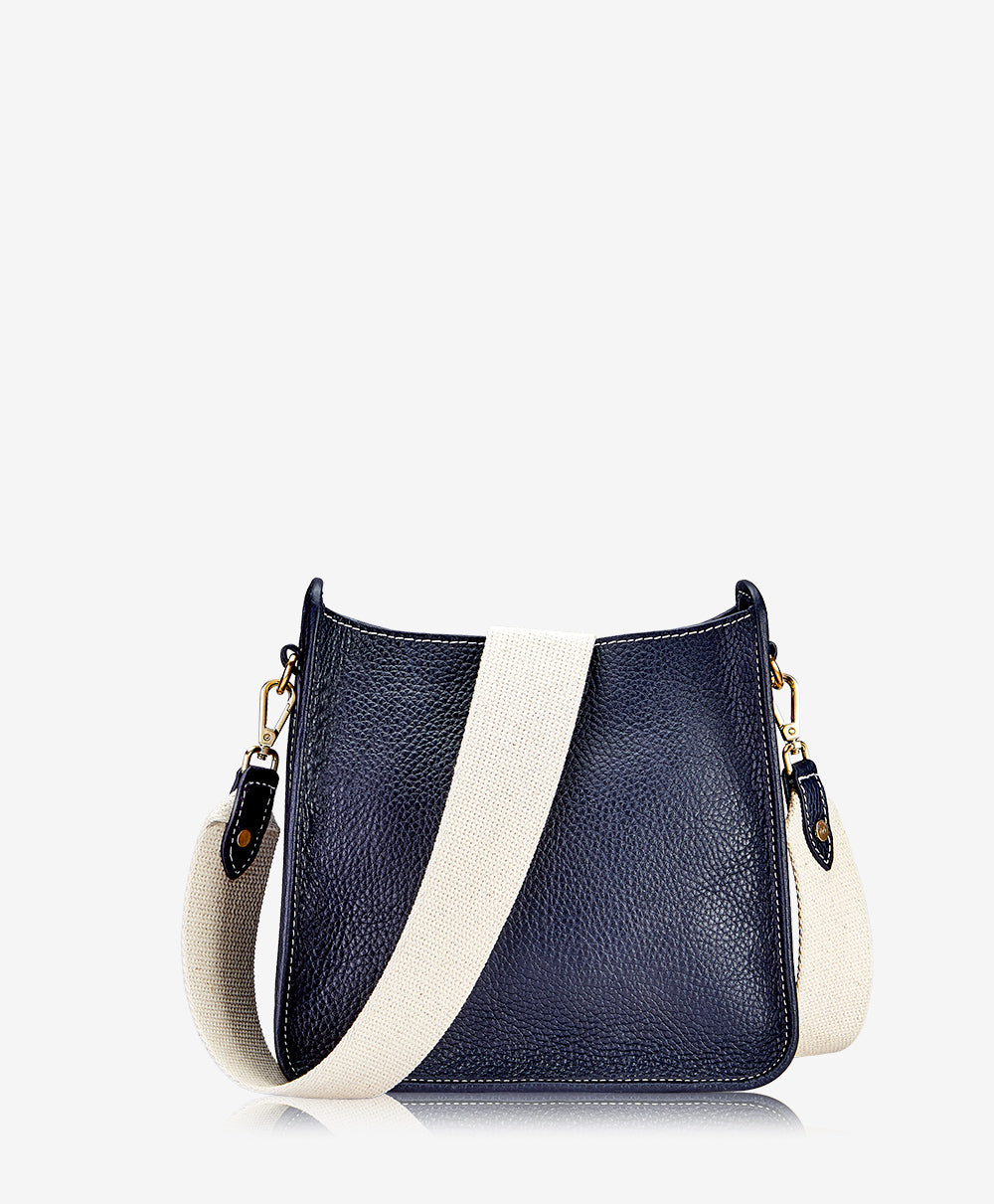 Navy discount purse leather