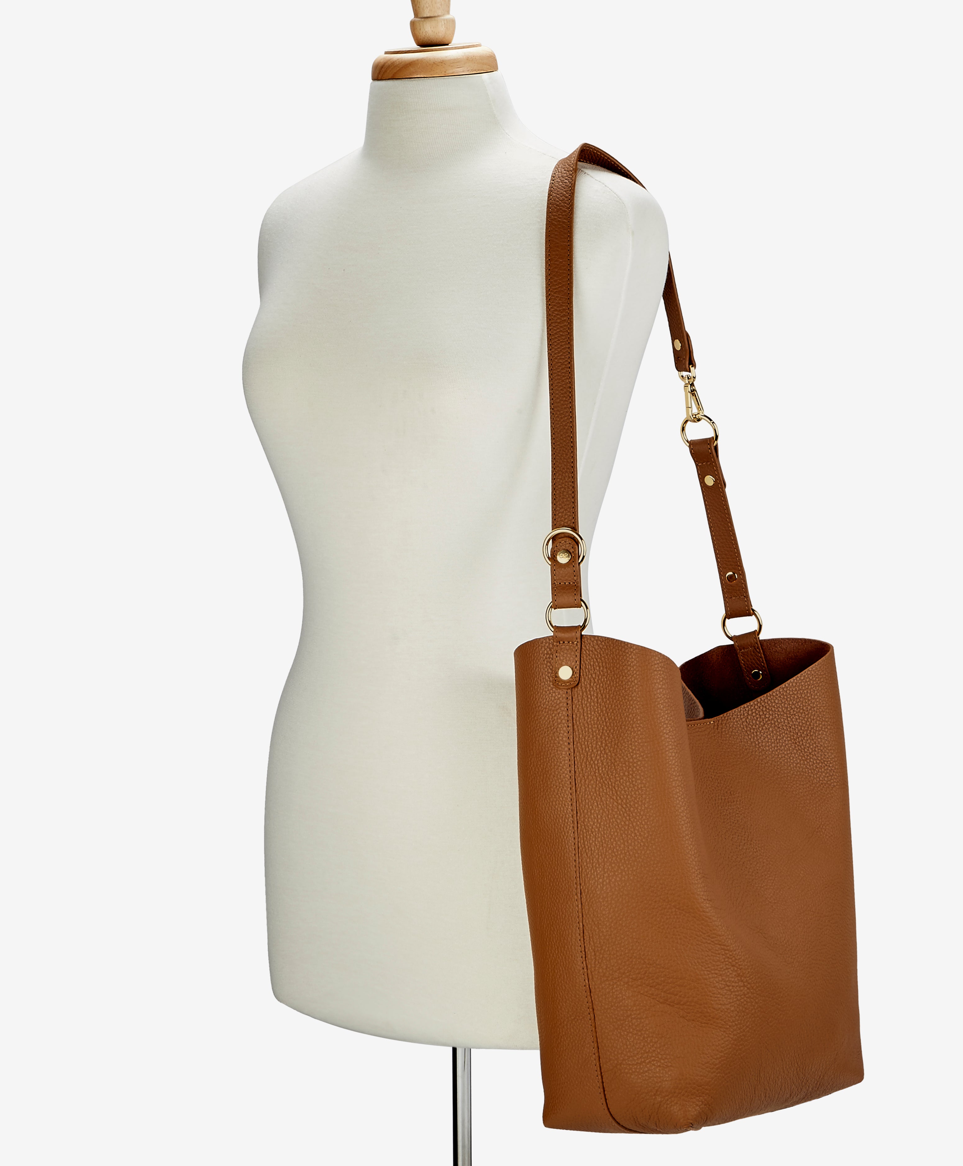 Addison Road Leather Bucket Bag (Light Brown) shops