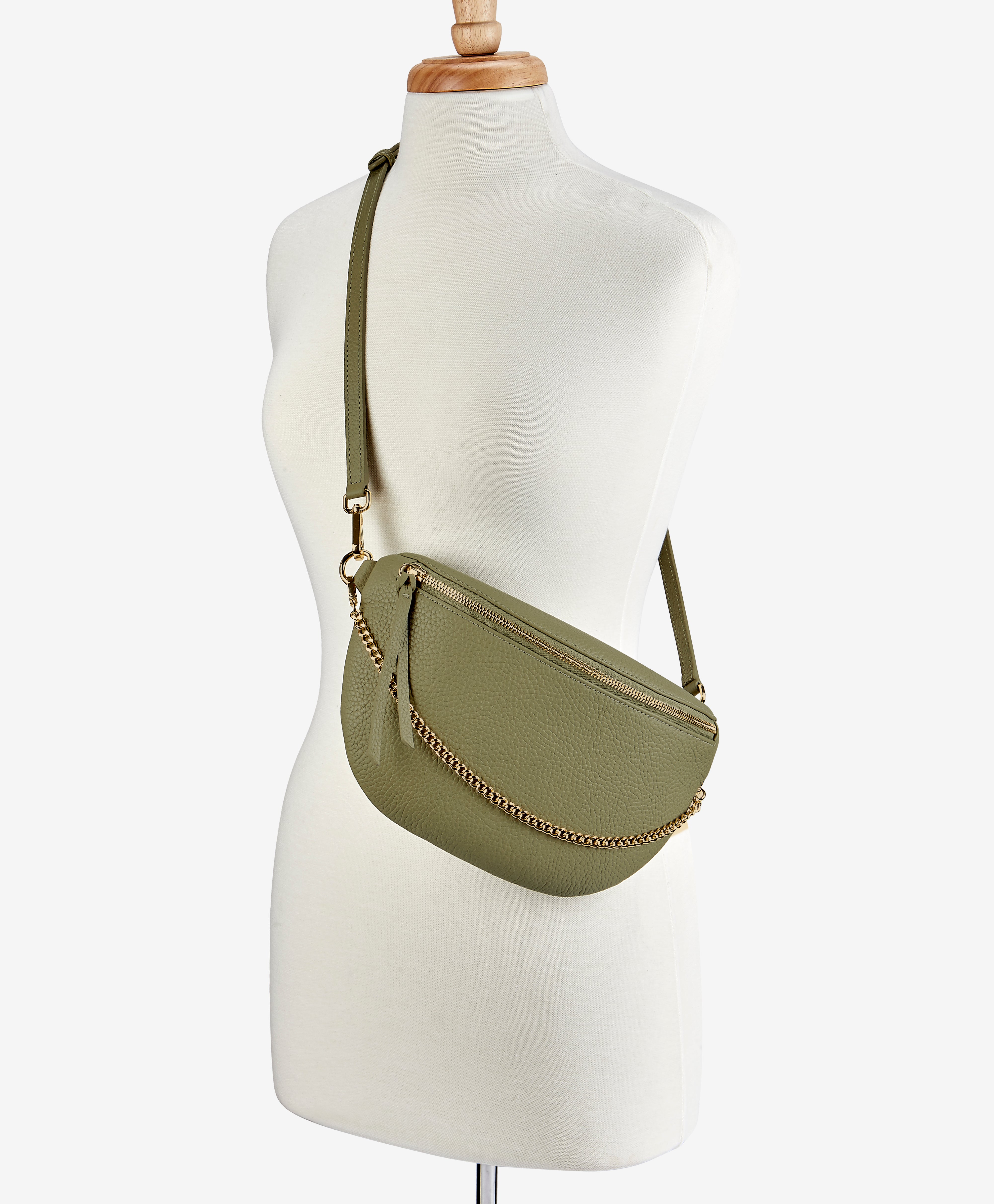 Beck Sling Bag